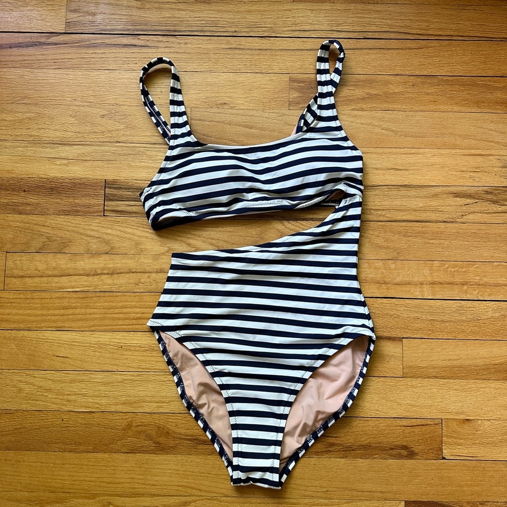 NWT JCREW one piece with cutout